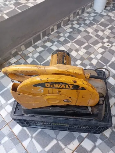 Poli corte 14 pol- Dewalt mod D28720 B2