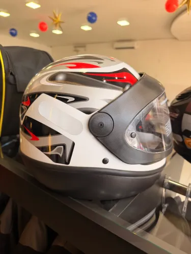 Capacete Taurus SAN Marino automático