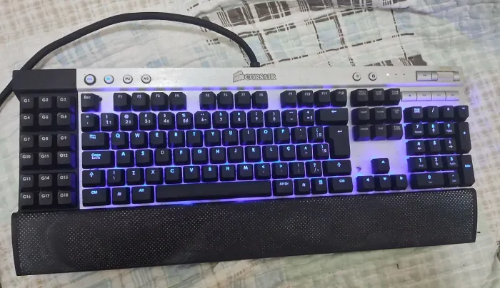 Teclado Corsair Edição Especial.k90