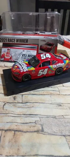 Miniatura Kyle Busch 