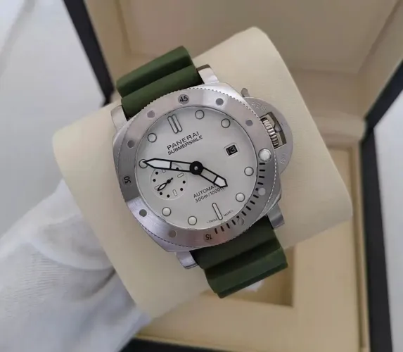 Relógio Panerai Luminor White