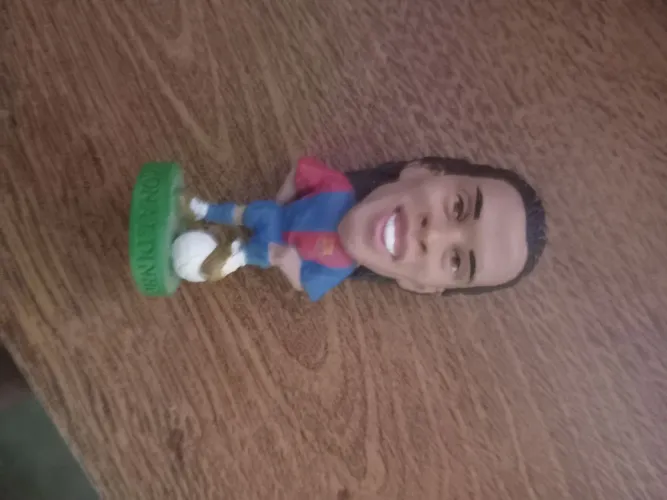 Mini craque do Ronaldinho o bruxo