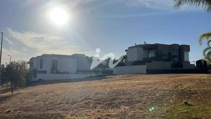 Terreno residencial à venda no Bairro Jardim Sul, Uberlândia (MG) 769,88 m²