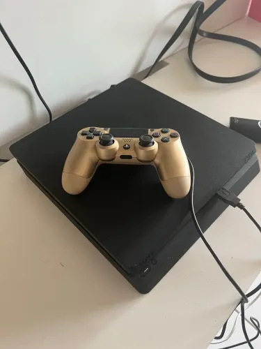 Ps4 slim 500 gb 