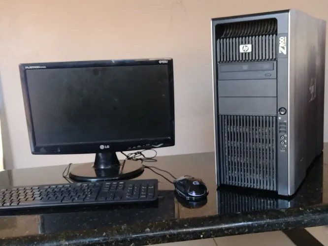 Computador completo HP Z800 barato - computador para trabalho POTENTE