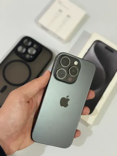 iPhone 15 Pro Black