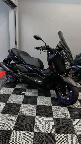 Xmax 300 - 2026 (ppf full + michelan) - na garantia