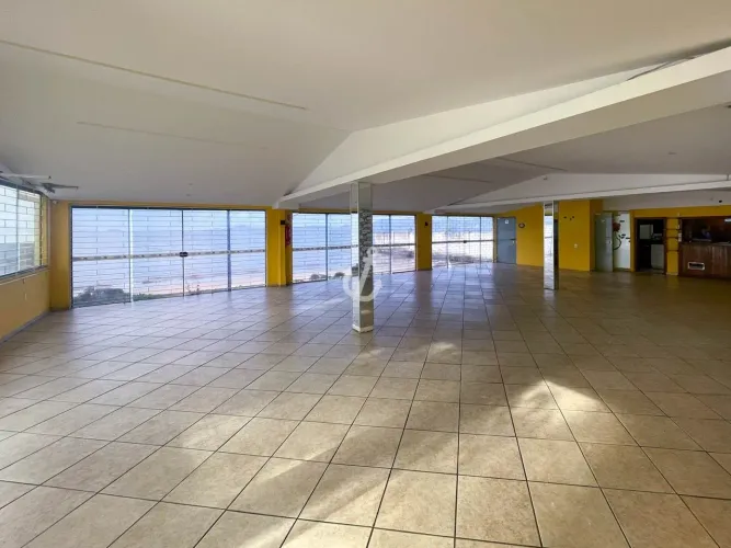 Casa Comercial Frente mar