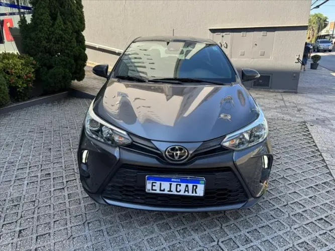 Toyota Yaris XS Connect 1.5 Flex 16V 5P AUT 2023