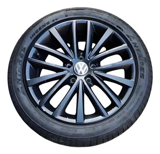 Roda Aro 17 C/pneu Vw Jetta 2011 2012 A 2017 C/detalhe Preto