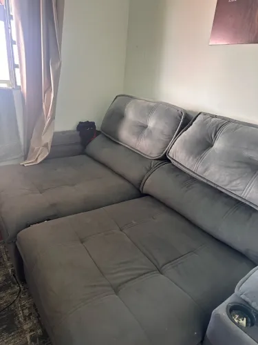 Sofá retrátil reclinável