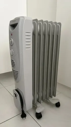 Aquecedor a óleo/ elétrico Cadence 220v