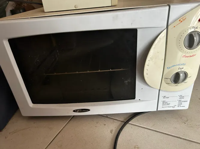 Forno eletrico( só o GRil esta funcionando)
