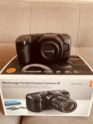 Blackmagic Pocket 4K