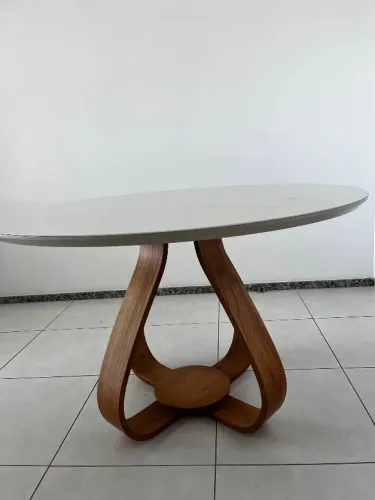 Mesa de Jantar Redonda