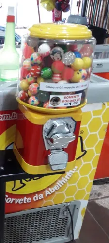 Máquina de bolinhas pula,pula