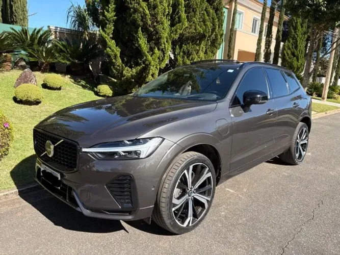 Volvo XC-60 T-8 Ultim.dark 2.0 AWD (híbrido) 2024
