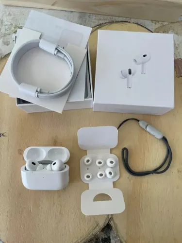 Fone de Ouvido Bluetooth - Estilo AirPods Pro 2