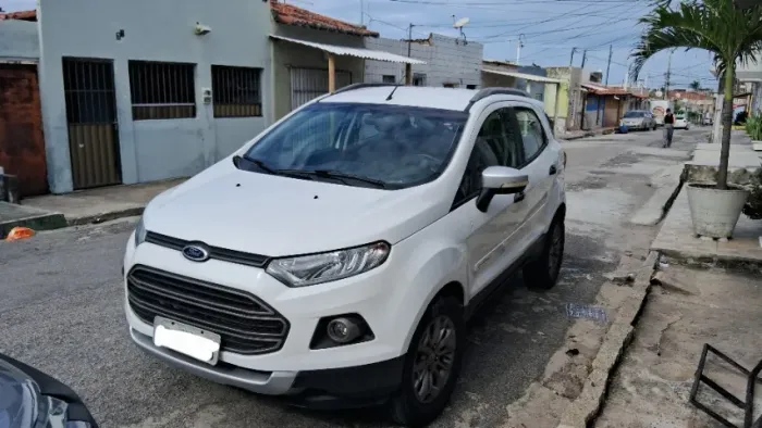 Ford Ecosport Freestyle 1.6 16V Flex 5P 2015