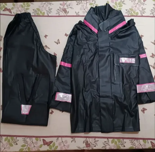Conjunto Capa e calça de chuva Feminina Yess - Tamanho P