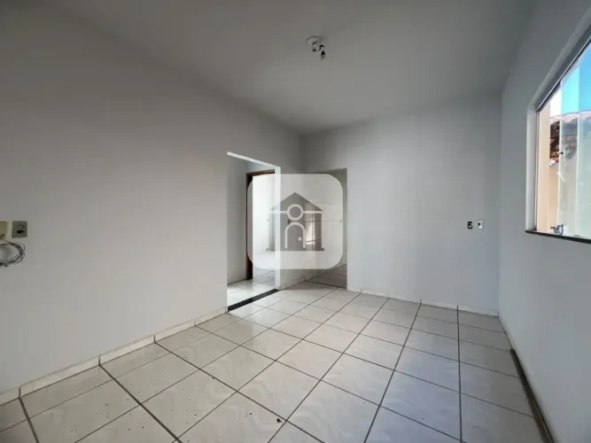 Casa à venda no bairro Brasília