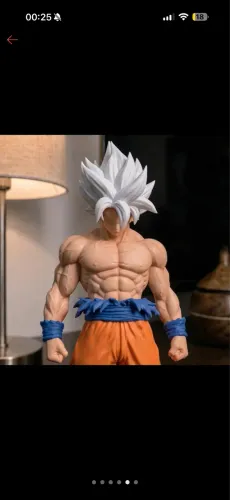 Goku Action Figure Instinto Superior | Boneco Colecionável em Alto Detalhamento