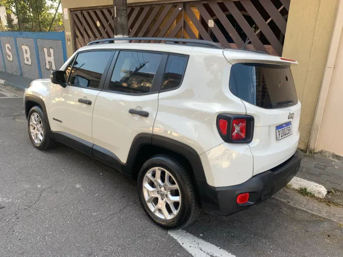Jeep Renegade Sport 1.8 4X2 Flex 16V Aut. 2018