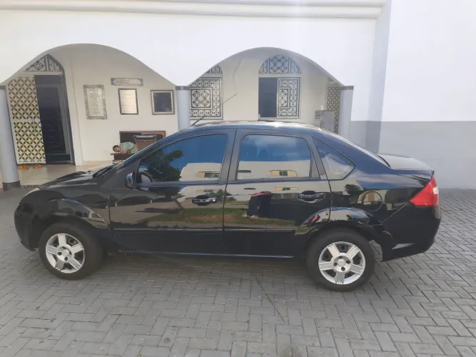 Ford Fiesta Sed. 1.6 8V Flex 4P 2009