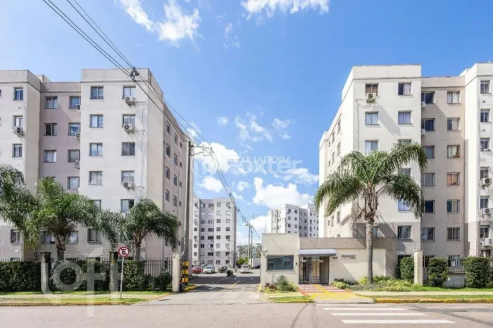 Apartamento à venda Rua Antônio Lourenço Rosa, Mato Grande - Canoas