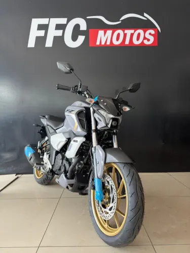 Fz15 ano 2026 zero km faço financiamento
