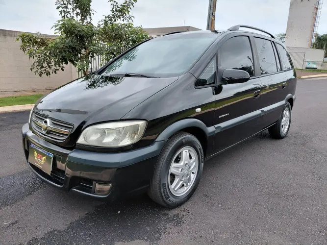 Chevrolet Zafira Elegance 2.0 MPFI Flexpower 8V 5P 2005