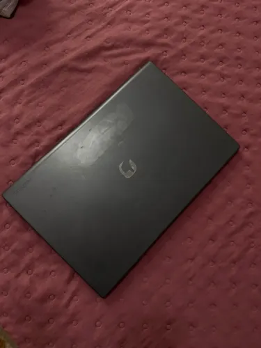 Vende se notebook