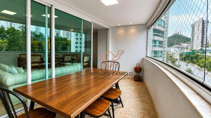 Apartamento, 150m², 4 quartos, sendo 2 suítes a venda em Belvedere - Belo Horizonte, MG po
