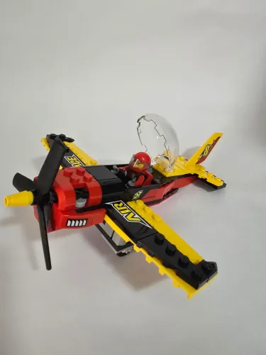 Lego City - 60144 - Avião de Corrida