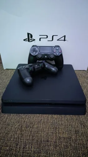 Sony Playstation 4 500gb Ps4 Slim 500gb 2 Controles