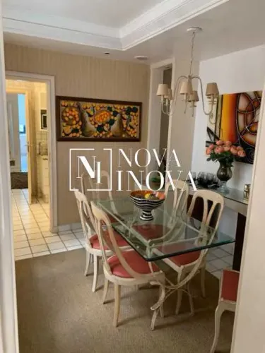 Apartamento - Padrão / Residencial / Leme