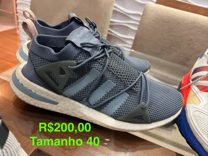 Tênis adidas Masculino 40