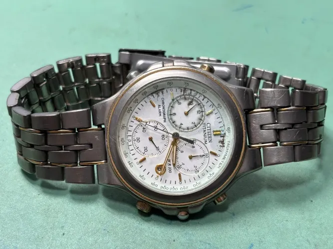 Citizen Titanium Chronograph Alarm 3510