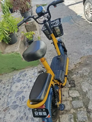 Vendo motinha eletrica