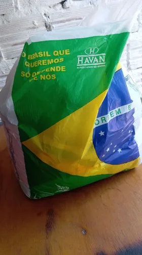 Vendo roupa usada em ontimo condições roupa de menino tamanho 2 anos A 4 anos