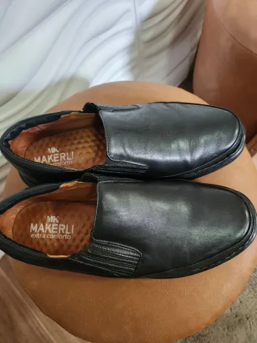 Sapato de couro 