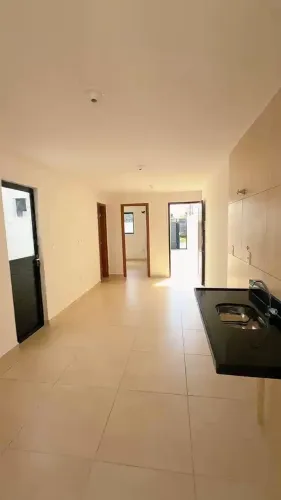 Casa com 2 dormitórios à venda por R$ 220.000 - Paratibe - João Pessoa/PB