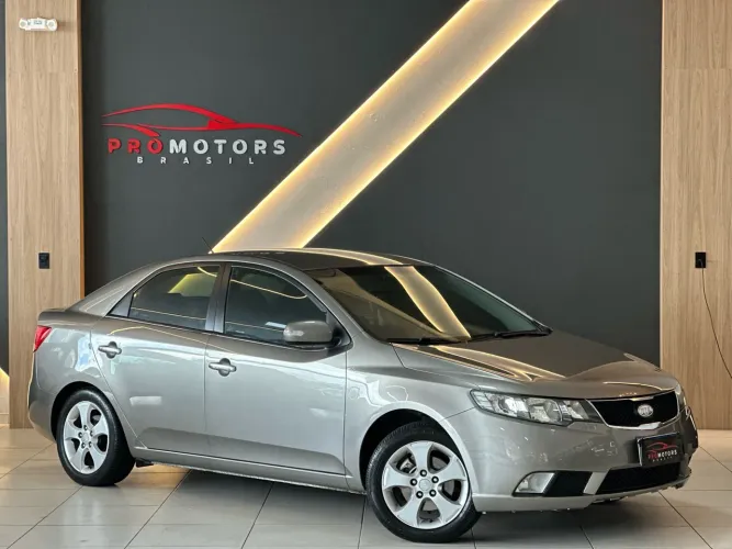 Kia Motors Cerato 1.6 16V Aut. 2010