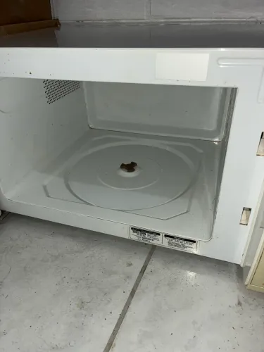 MICROONDAS BRASTEMP FUNCIONANDO PERFEITAMENTE(NÃO POSSUI O PRATO)