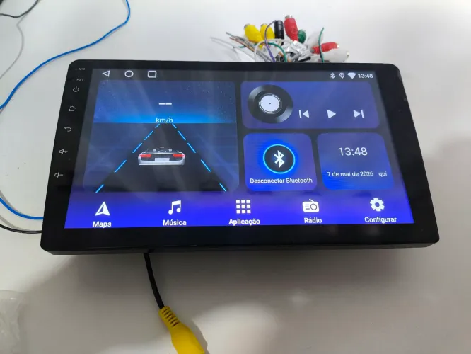 multimidia 9 polegadas com android 14, Carplay e 4gb ram + camera de ré