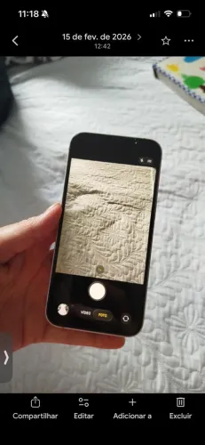 iPhone 16e