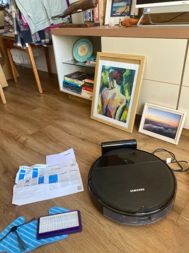Robô aspirador e passa pano Samsung perfeito estado