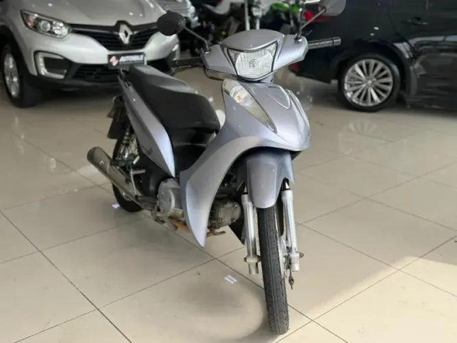 HONDA BIZ 125 ES 2015