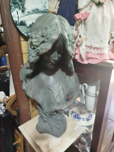 Estatuetas 
