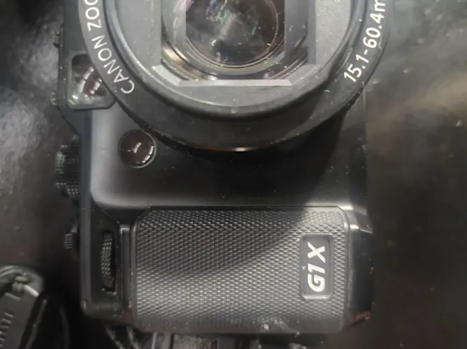 Câmera fotográfica G1X Canon